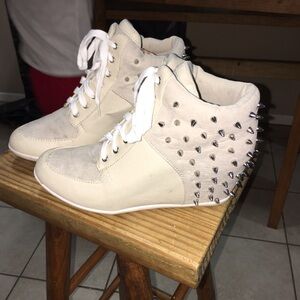 Wild diva wedge sneakers